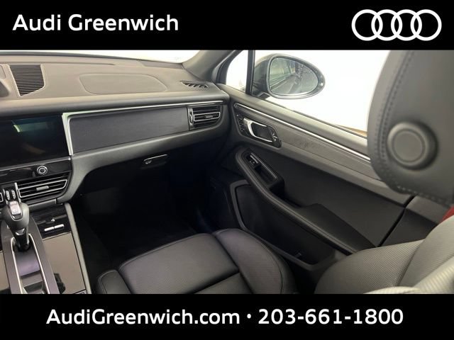 Used 2023 Porsche Macan GTS AWD/4WD image 19