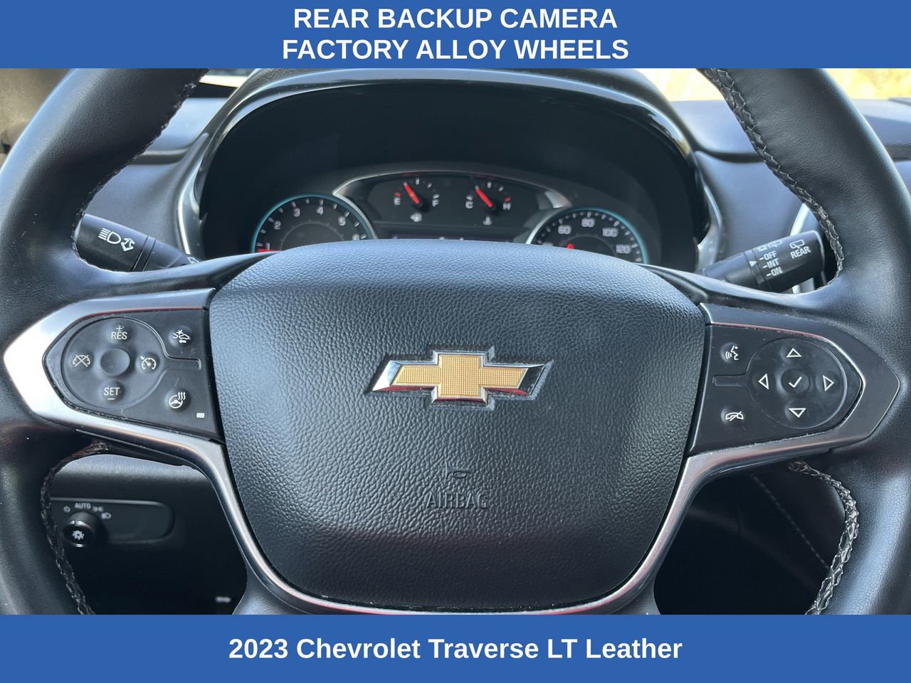 Used 2023 Chevrolet Traverse LT image 8