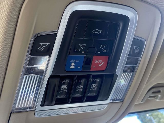 Used 2021 RAM 2500 Laramie image 29