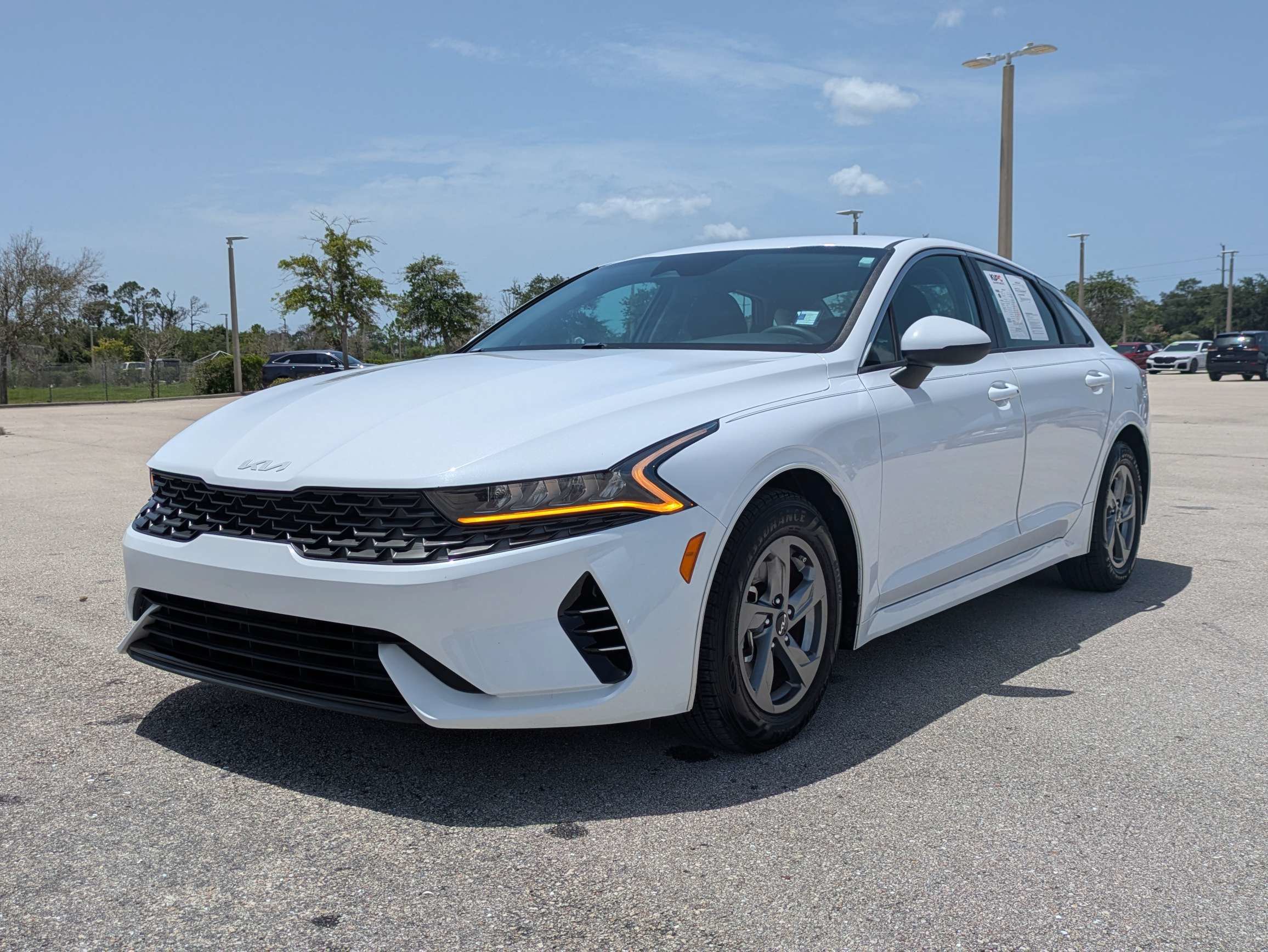 Certified 2022 Kia K5 LXS FWD image 9