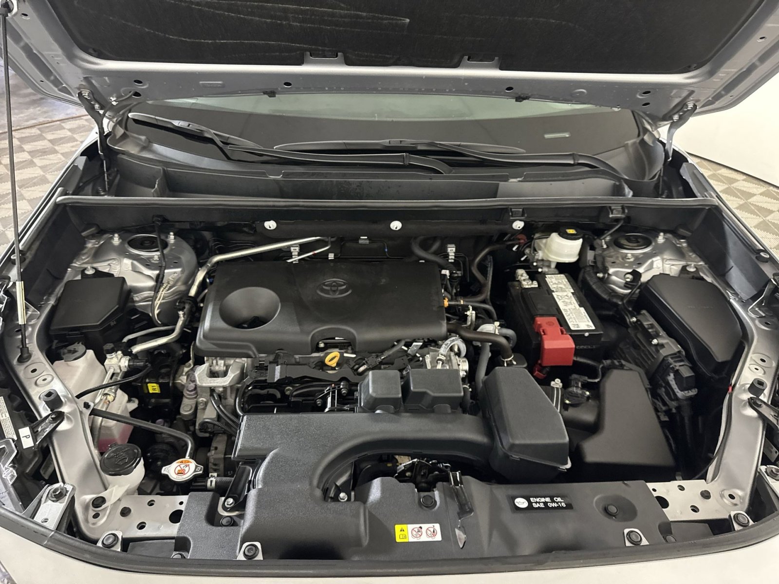 Used 2023 Toyota RAV4 Limited image 29