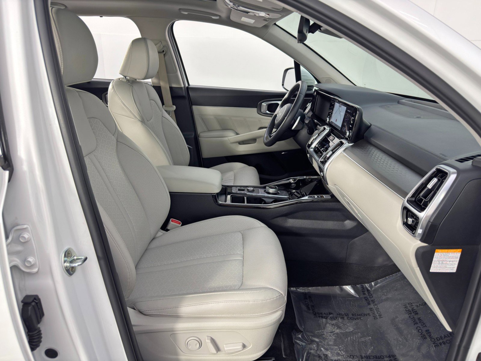 Used 2023 Kia Sorento SX Prestige image 15