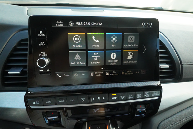 Used 2025 Honda Odyssey EX-L image 16