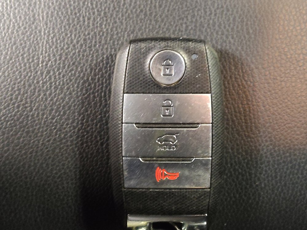 Used 2017 Kia Sportage EX image 32