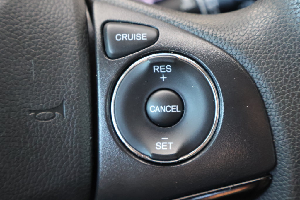 Used 2022 Honda HR-V LX image 26