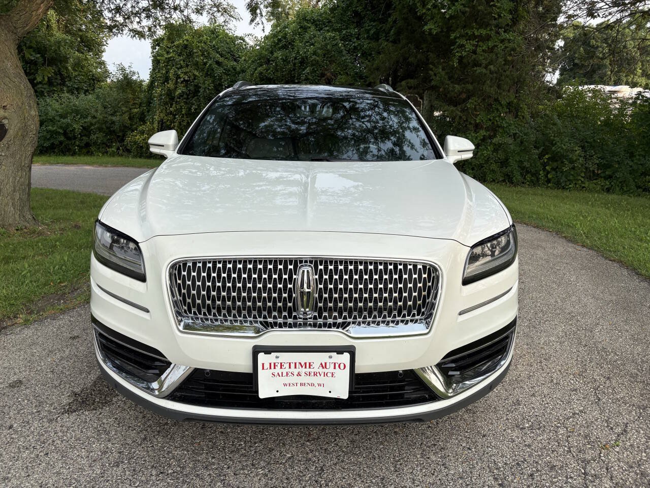 Used 2020 Lincoln Nautilus Reserve w/ Equipment Group 201A AWD/4WD image 8
