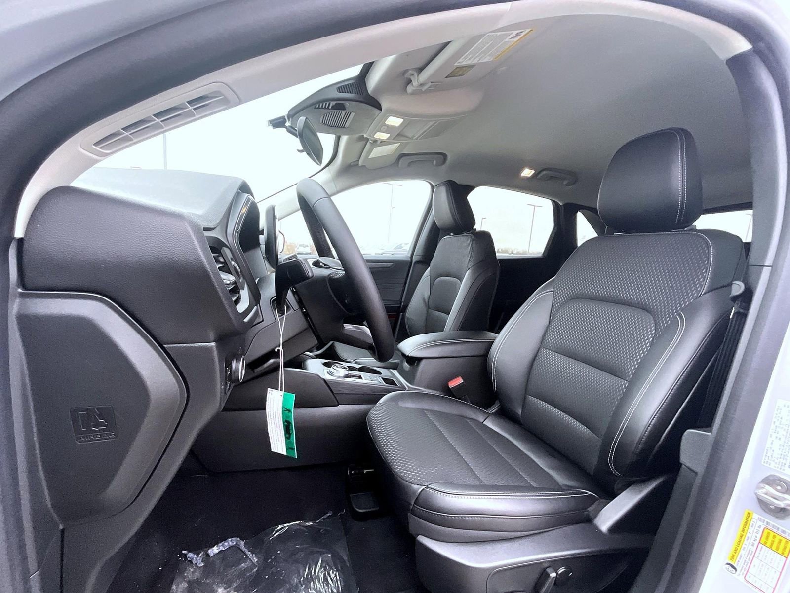 New 2026 Ford Escape SE image 9