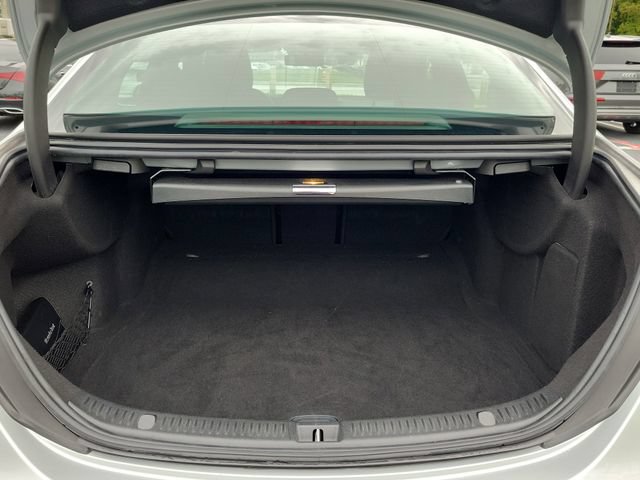 Used 2019 Mercedes-Benz E 300 image 8