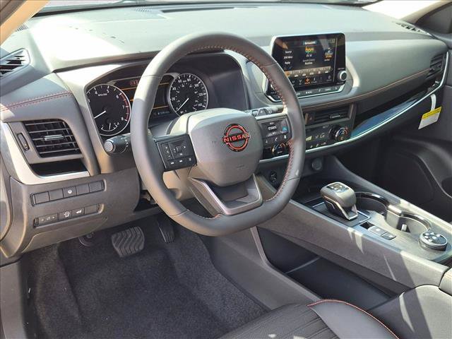 New 2026 Nissan Rogue SV AWD/4WD image 3