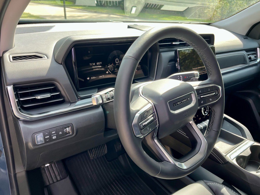 New 2026 GMC Terrain Denali w/ LPO, Floor Liner Package image 11