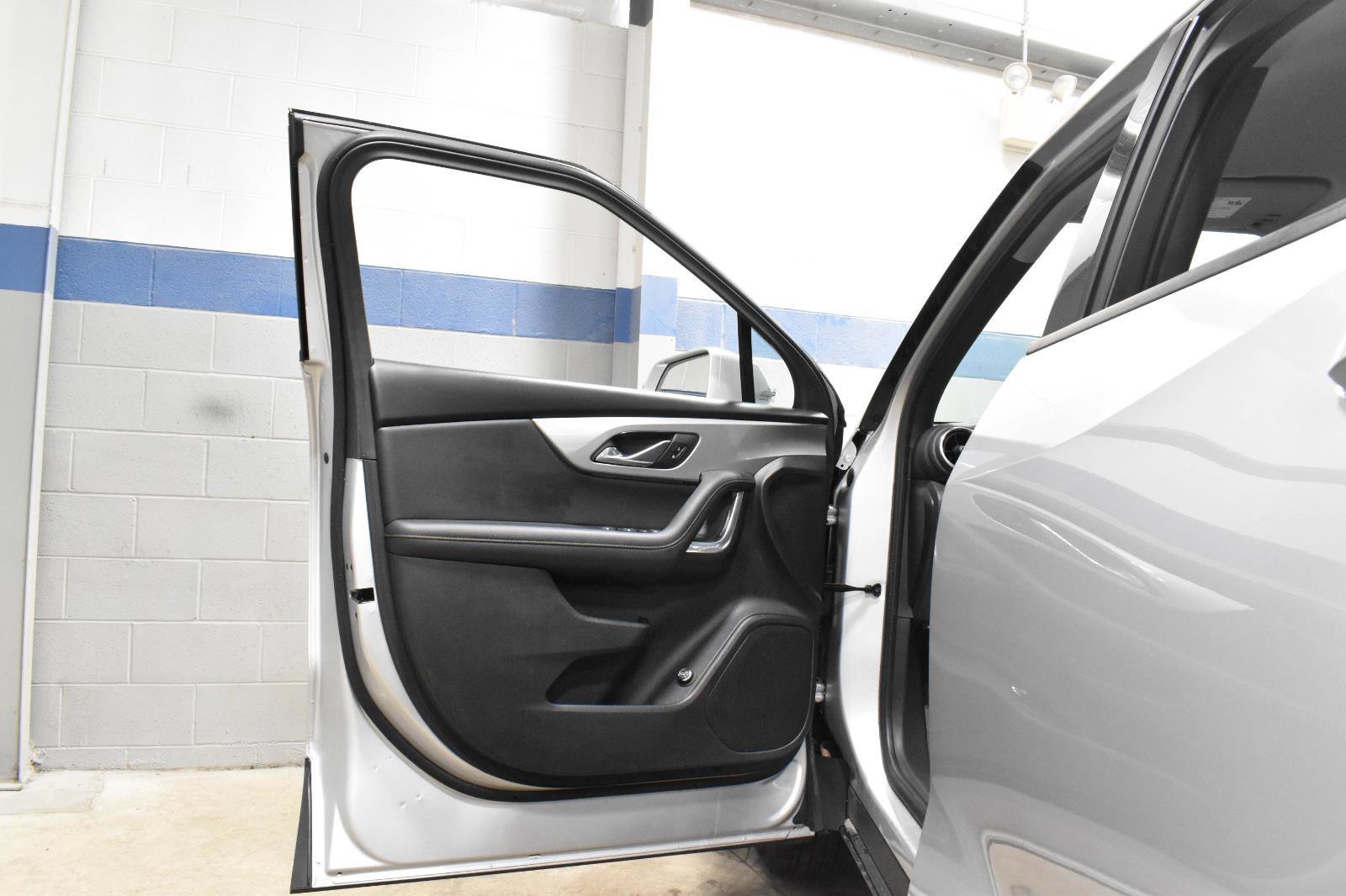 Used 2020 Chevrolet Blazer LT image 10