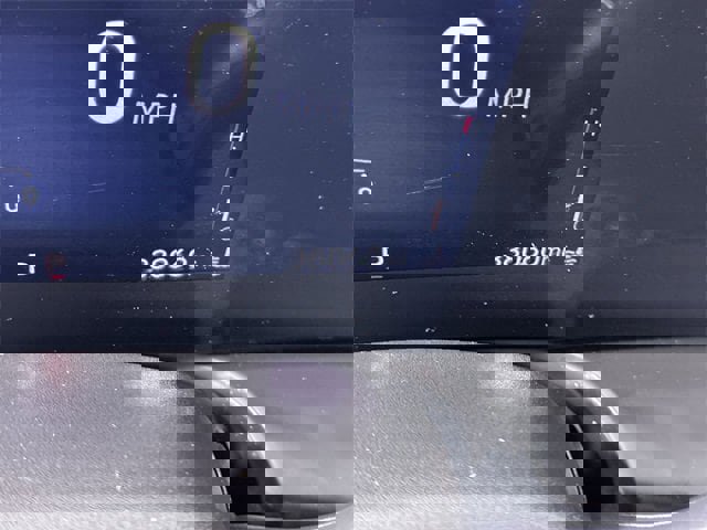 Used 2025 Buick Encore GX Sport Touring w/ Advanced Technology Package image 12