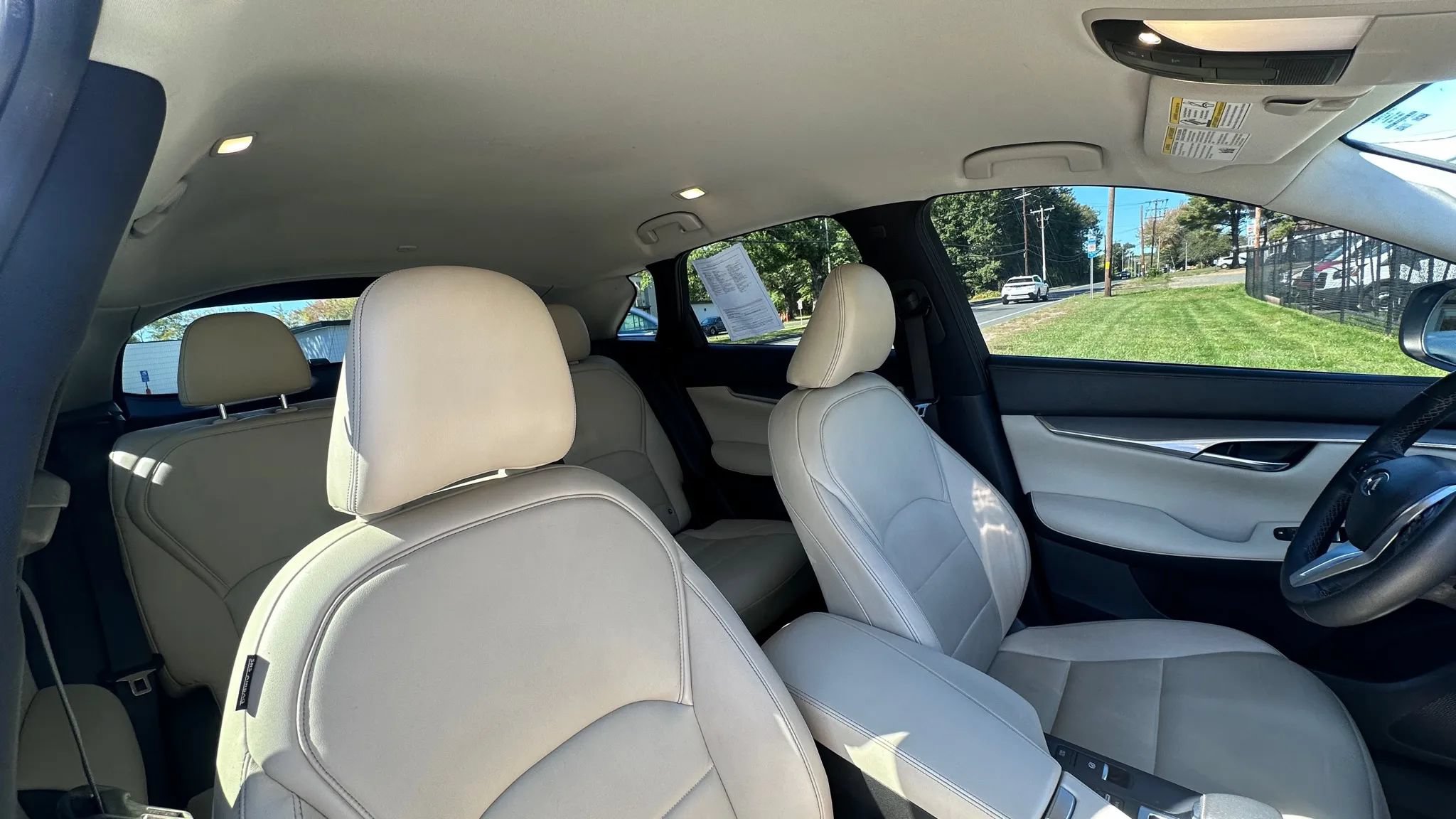 Used 2019 INFINITI QX50 Pure AWD/4WD image 35