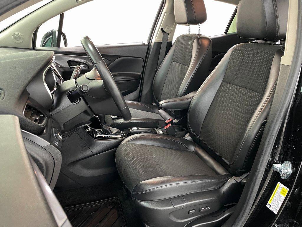 Certified 2022 Buick Encore Preferred w/ Safety Package II image 22