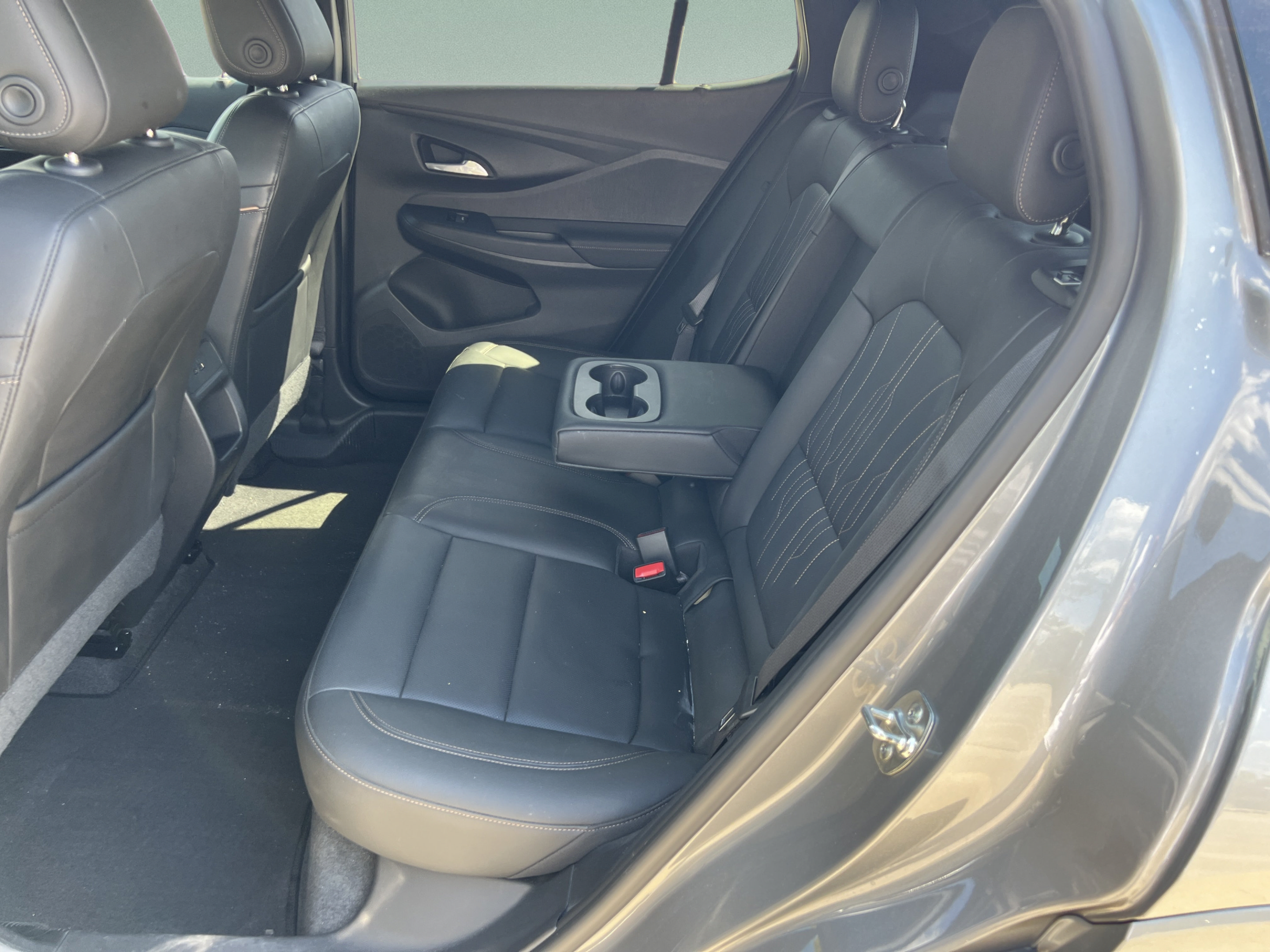 Used 2025 Buick Envista Avenir FWD image 25