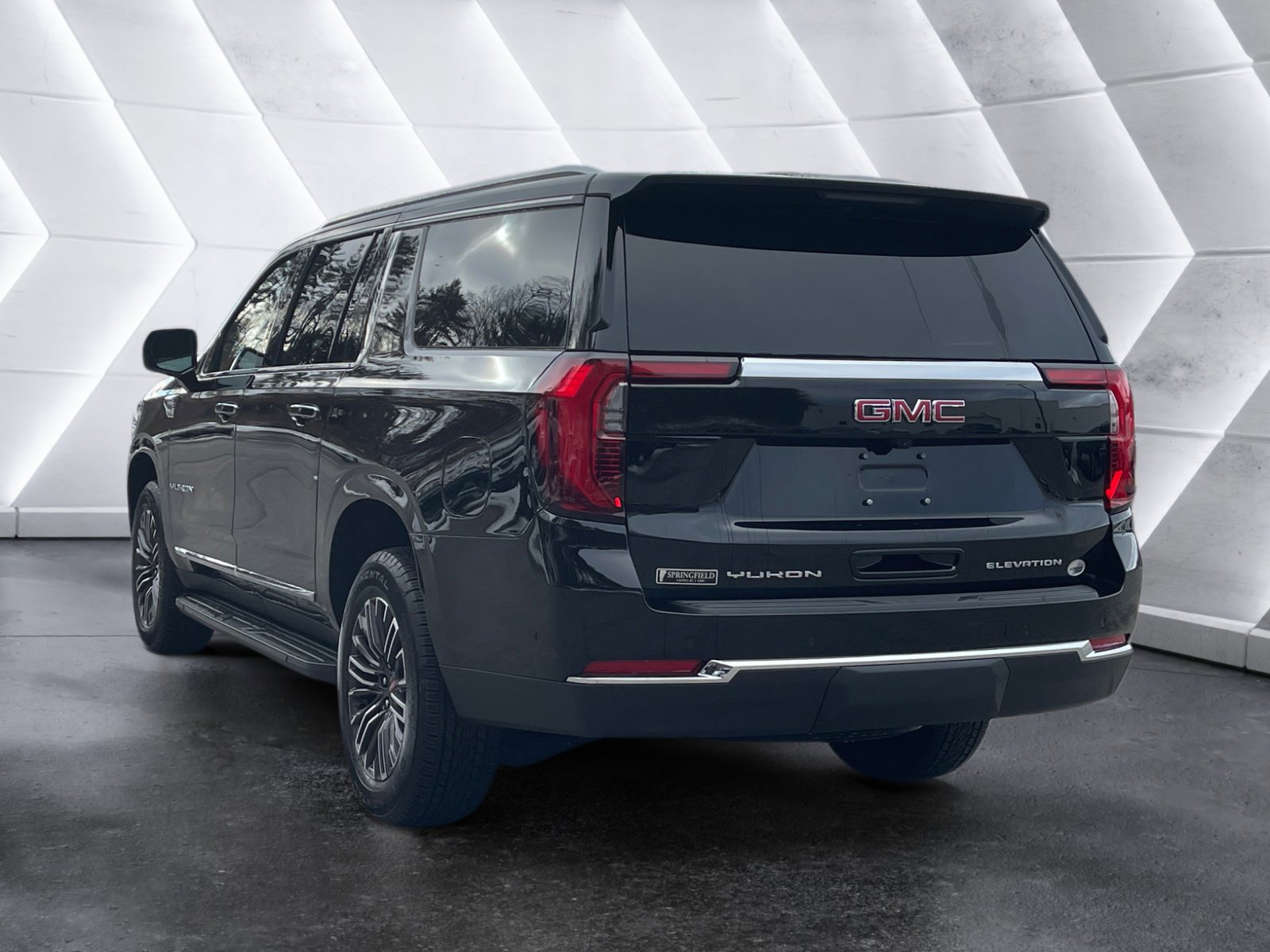 New 2026 GMC Yukon XL Elevation w/ LPO, Floor Liner Package AWD/4WD image 4