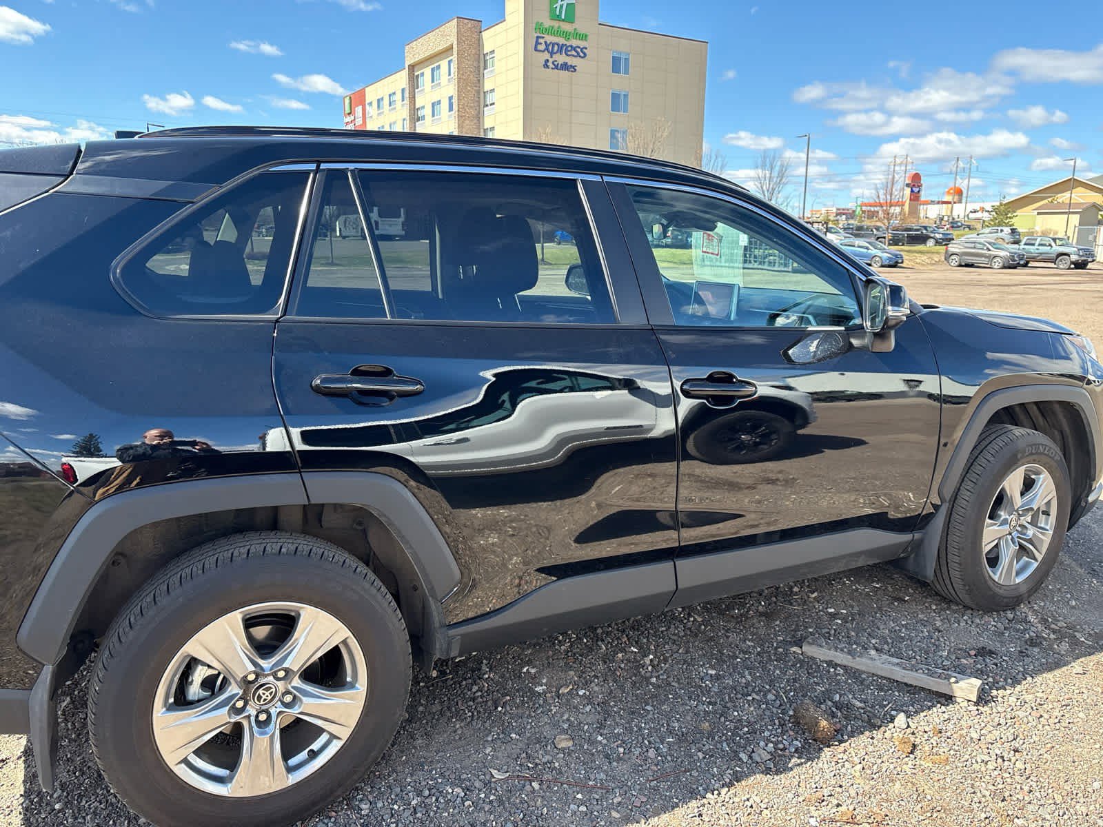 Used 2025 Toyota RAV4 XLE w/ Convenience Package AWD/4WD image 7