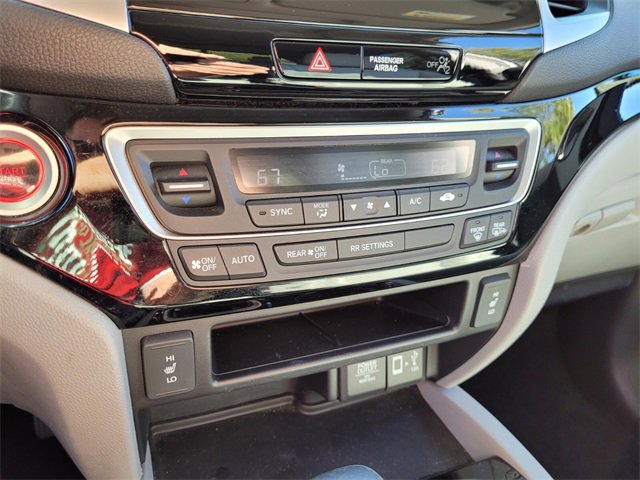 Used 2019 Honda Ridgeline RTL-E image 32