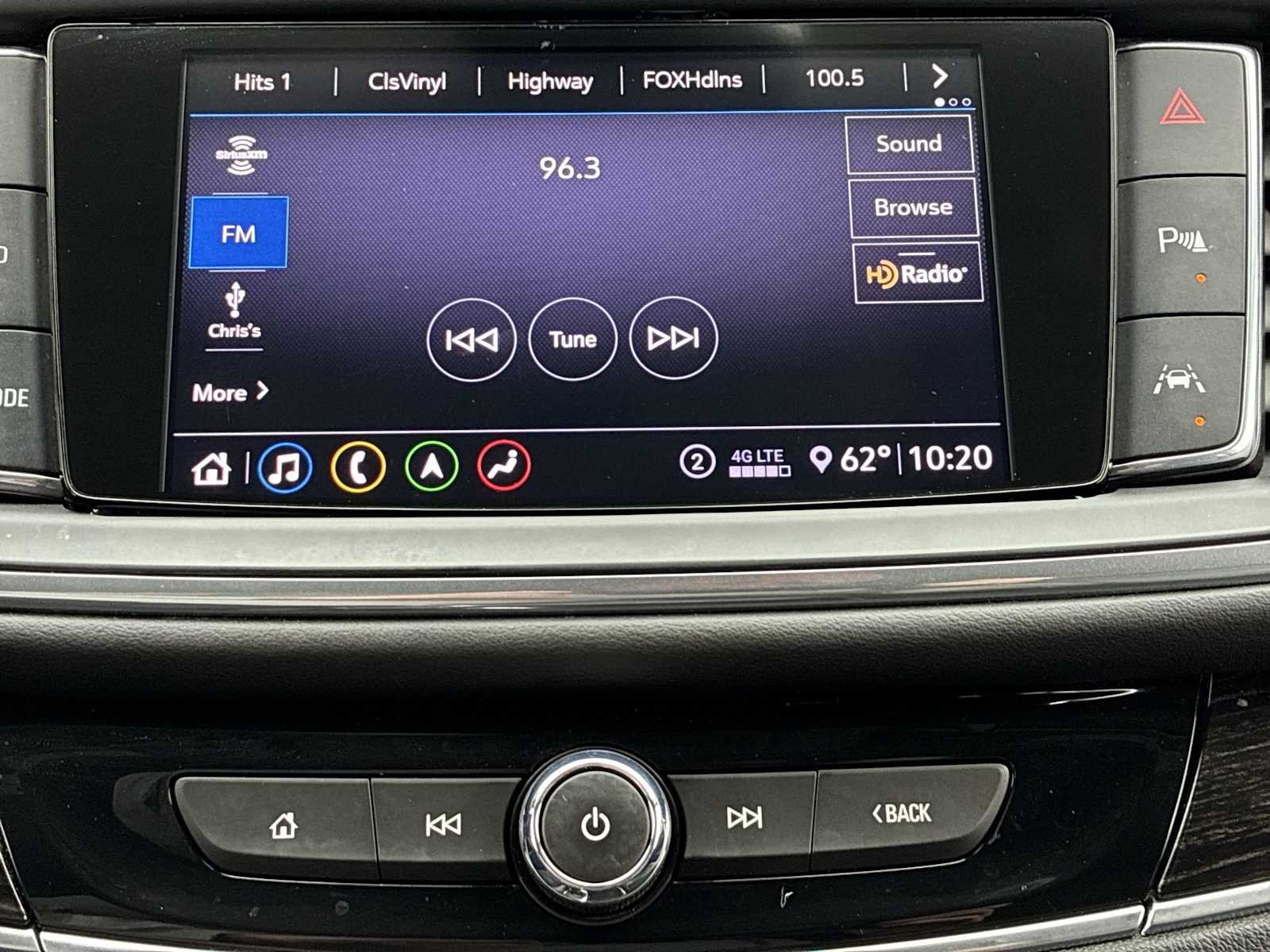 Used 2020 Buick Enclave Avenir w/ Avenir Technology Package AWD/4WD image 12