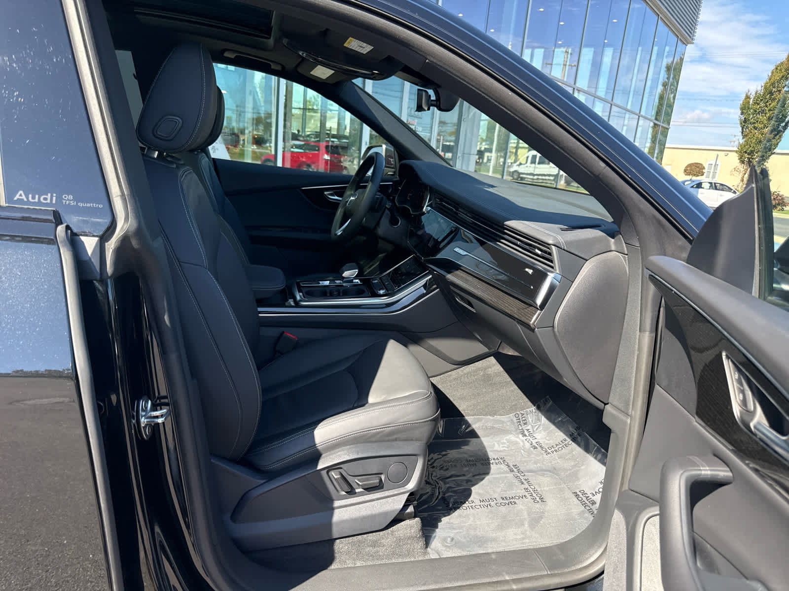 Certified 2025 Audi Q8 Premium w/ Black Optic Package image 33