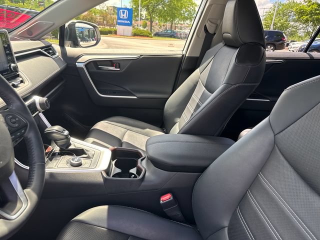 Used 2021 Toyota RAV4 Limited w/ Limited Grade Weather Package AWD/4WD image 14