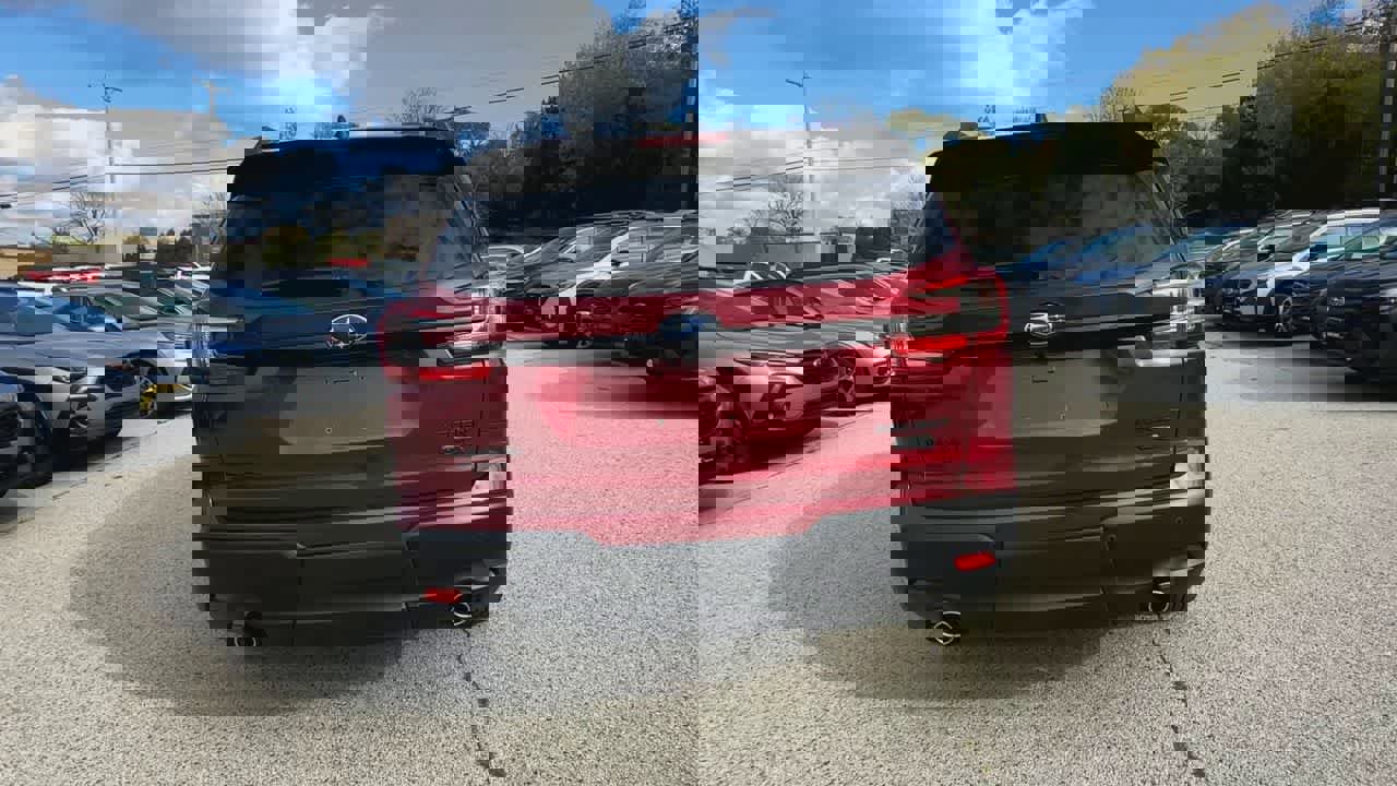 Certified 2025 Subaru Ascent Bronze Edition image 7