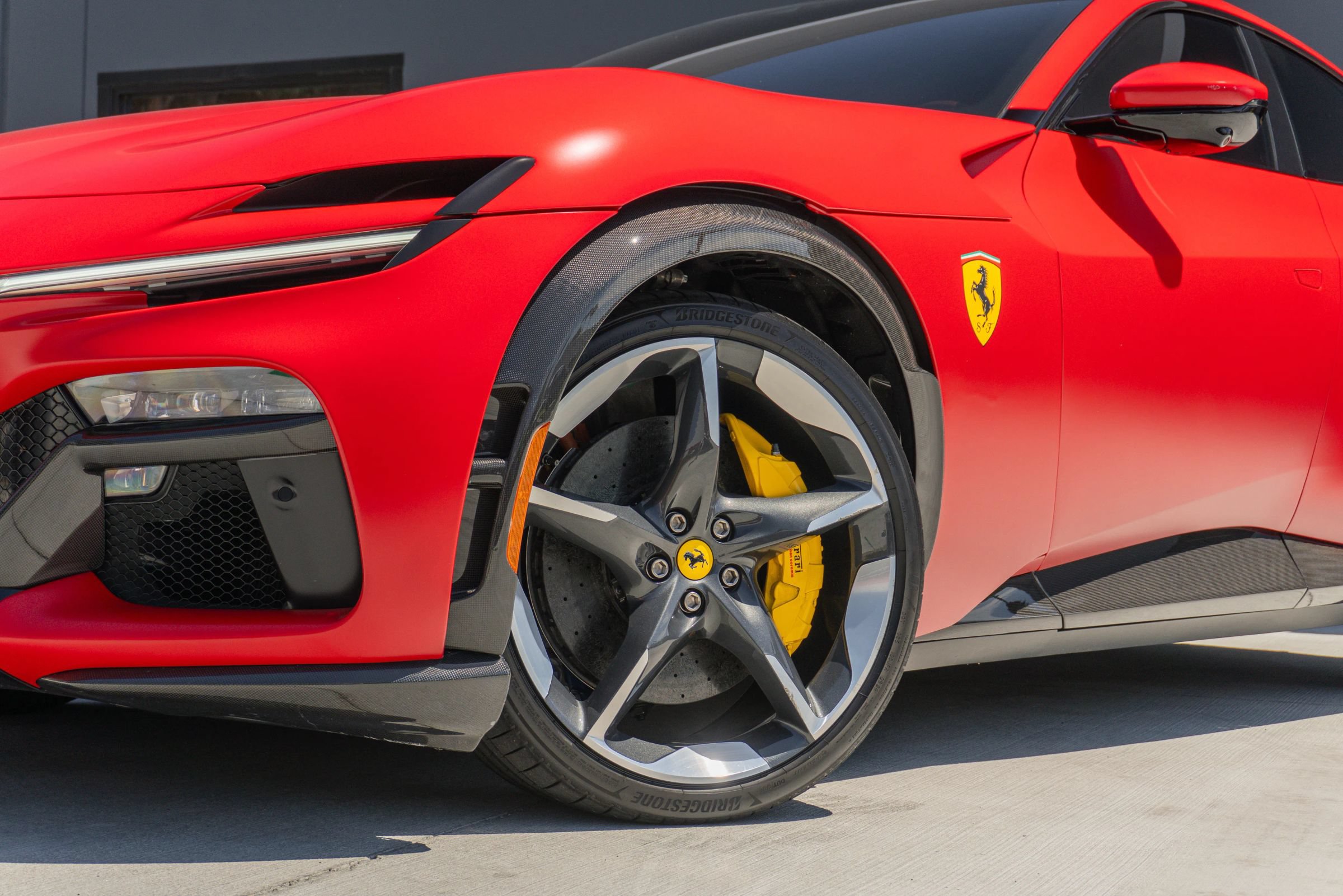 Used 2024 Ferrari Purosangue AWD/4WD image 16
