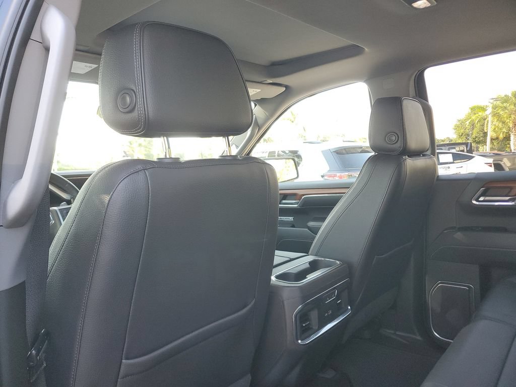 Certified 2023 GMC Sierra 1500 Denali w/ Denali Reserve Package AWD/4WD image 15