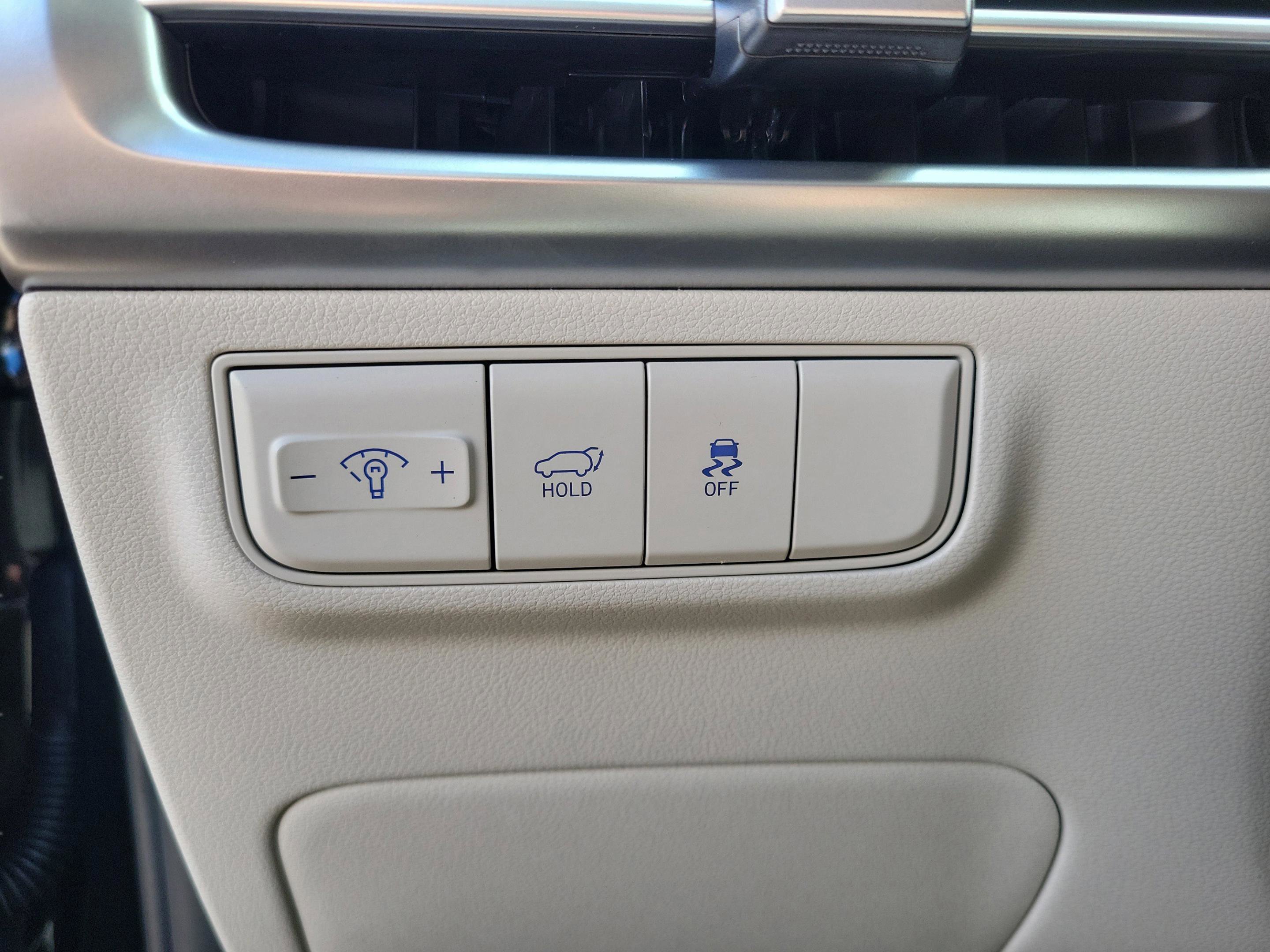 New 2026 Hyundai Tucson SEL image 16