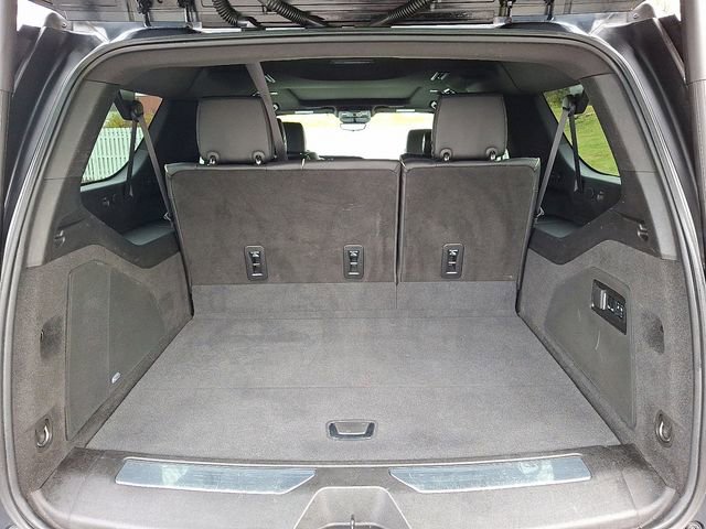Used 2022 Cadillac Escalade ESV Sport w/ Touring Package image 33
