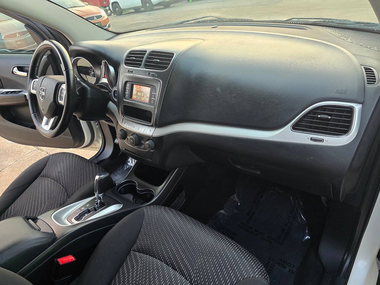 Used 2016 Dodge Journey SXT FWD image 27