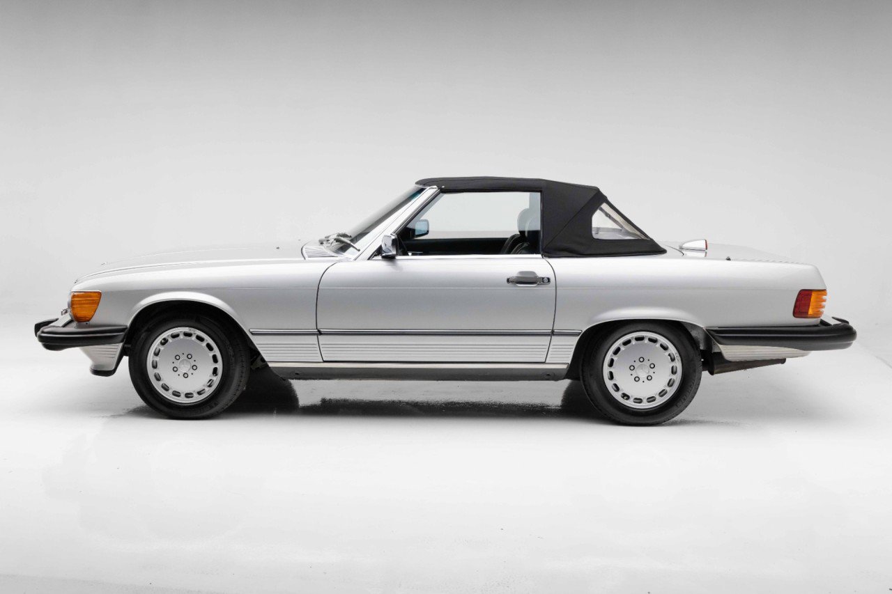 Used 1987 Mercedes-Benz 560 SL image 29