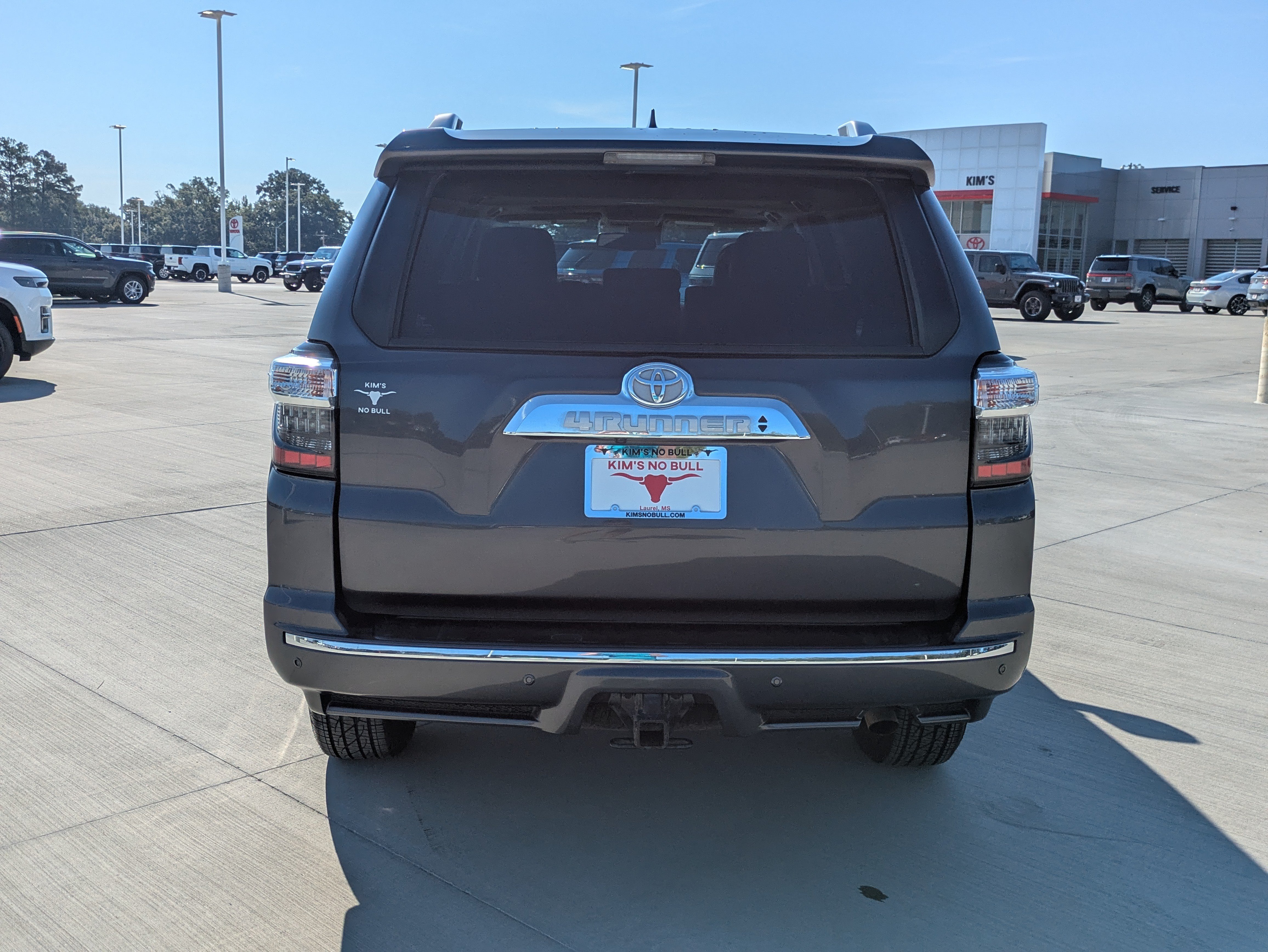 Used 2022 Toyota 4Runner Limited RWD image 4
