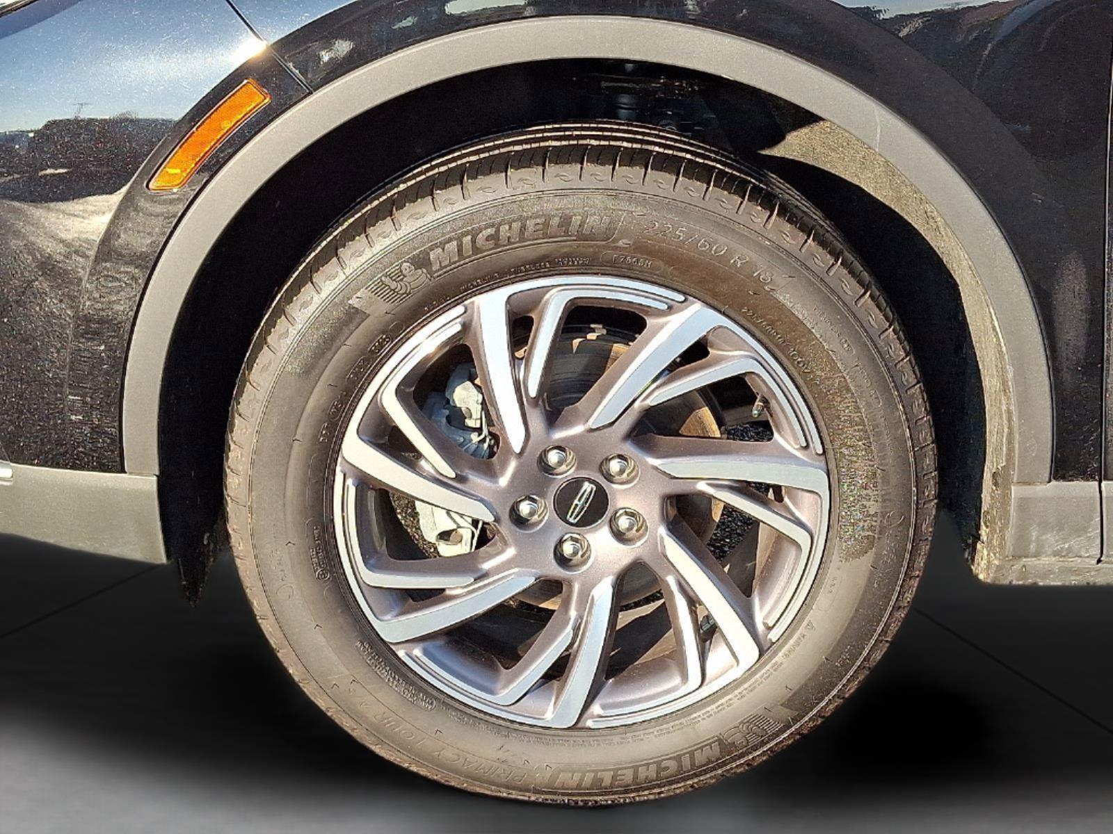 Used 2024 Lincoln Corsair AWD w/ Equipment Group 101A image 9