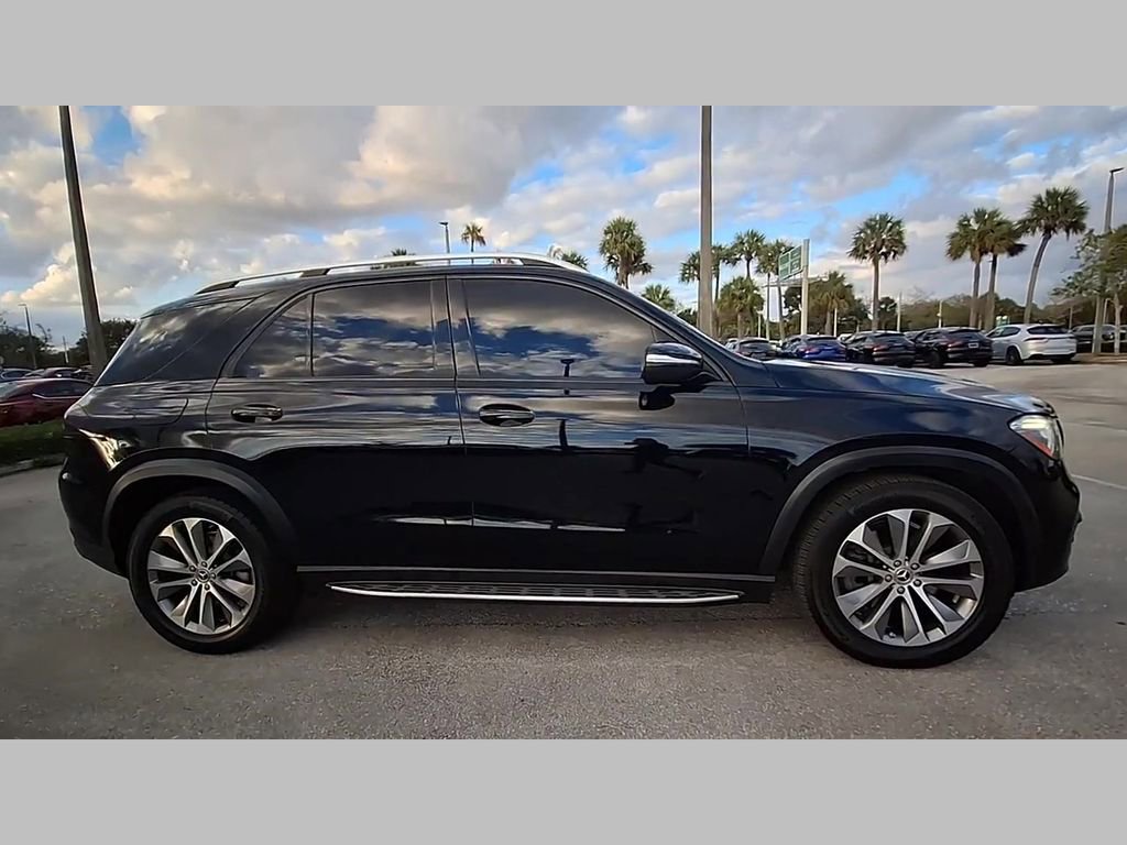 Used 2020 Mercedes-Benz GLE 450 4MATIC w/ Premium Package image 43