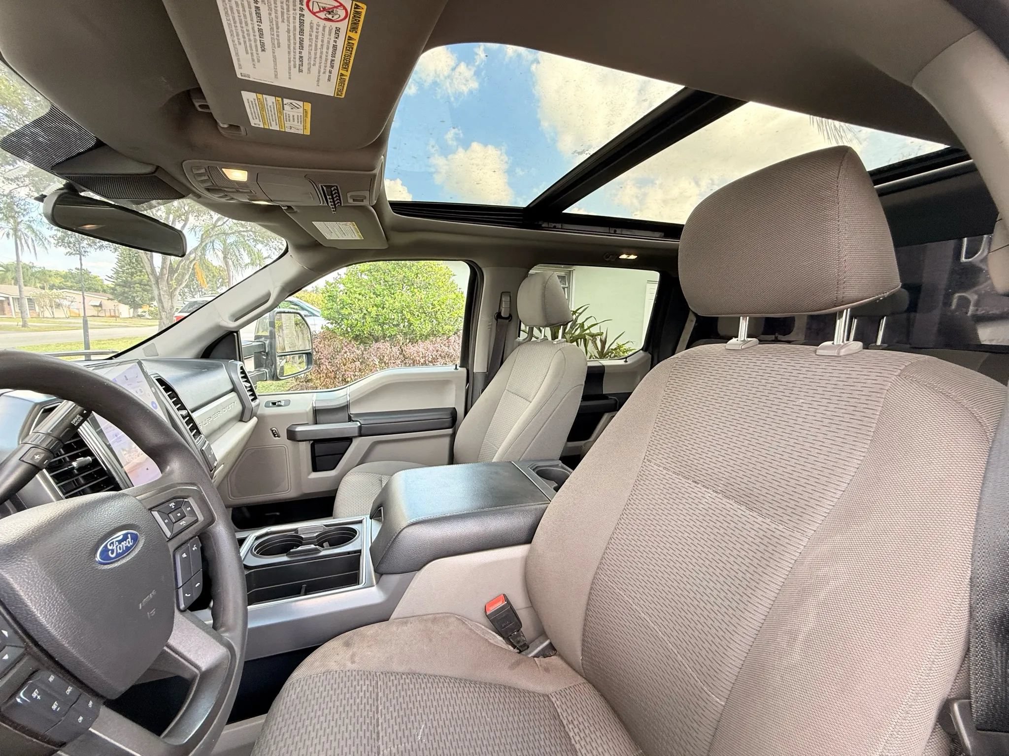 Used 2022 Ford F350 XLT w/ XLT Premium Package AWD/4WD image 15