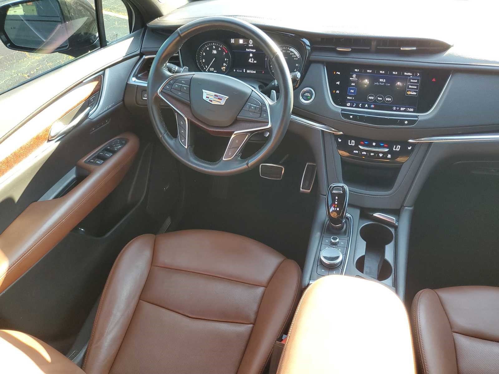 Used 2023 Cadillac XT5 Sportv image 20