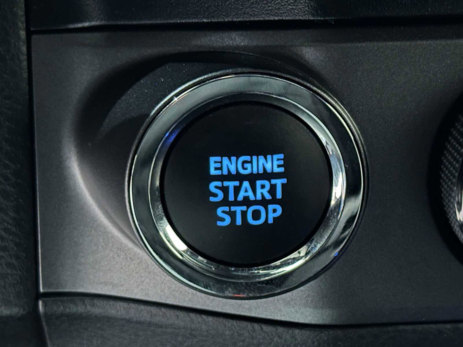 Certified 2023 Toyota Tacoma TRD Off-Road w/ Advanced Technology Package image 18