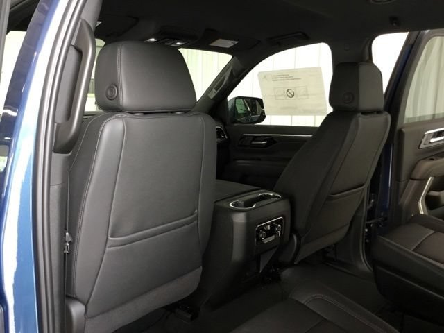 New 2026 Chevrolet Suburban LT w/ Comfort Package AWD/4WD image 40