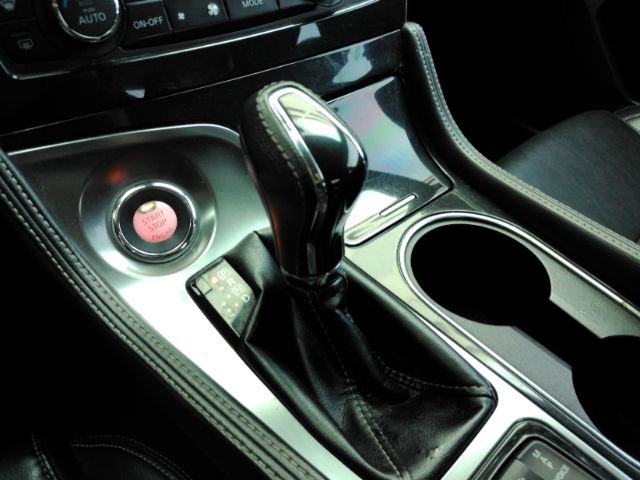 Used 2021 Nissan Maxima 3.5 SV w/ Floor Mat Group FWD image 45