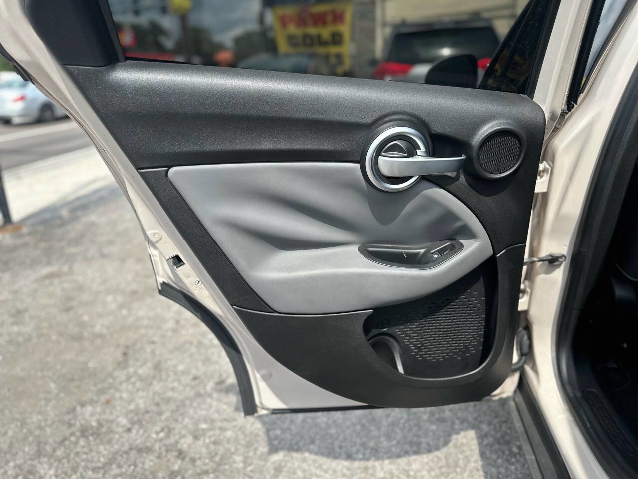 Used 2016 FIAT 500X Easy image 19