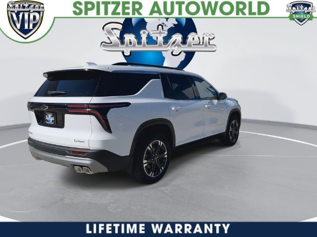 New 2027 Chevrolet Traverse LT FWD image 14