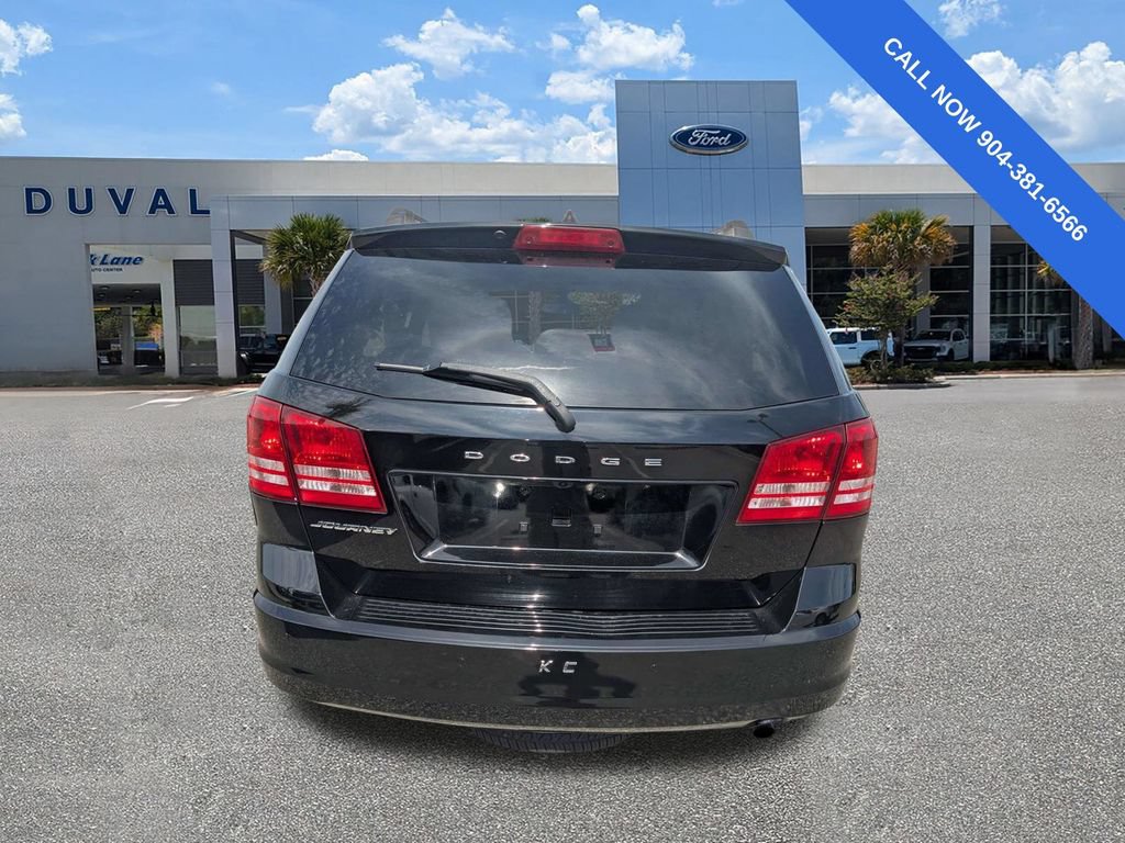 Used 2020 Dodge Journey SE w/ Blacktop Package FWD image 5