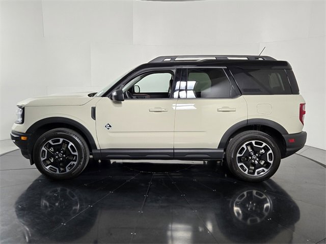 Used 2024 Ford Bronco Sport Outer Banks w/ Tech Package image 3