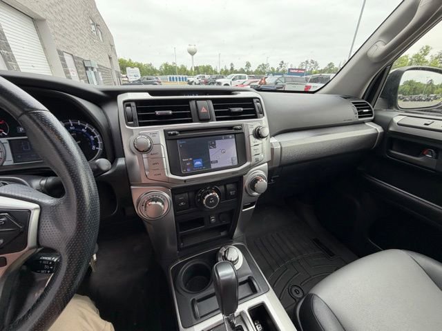 Used 2015 Toyota 4Runner SR5 Premium AWD/4WD image 29