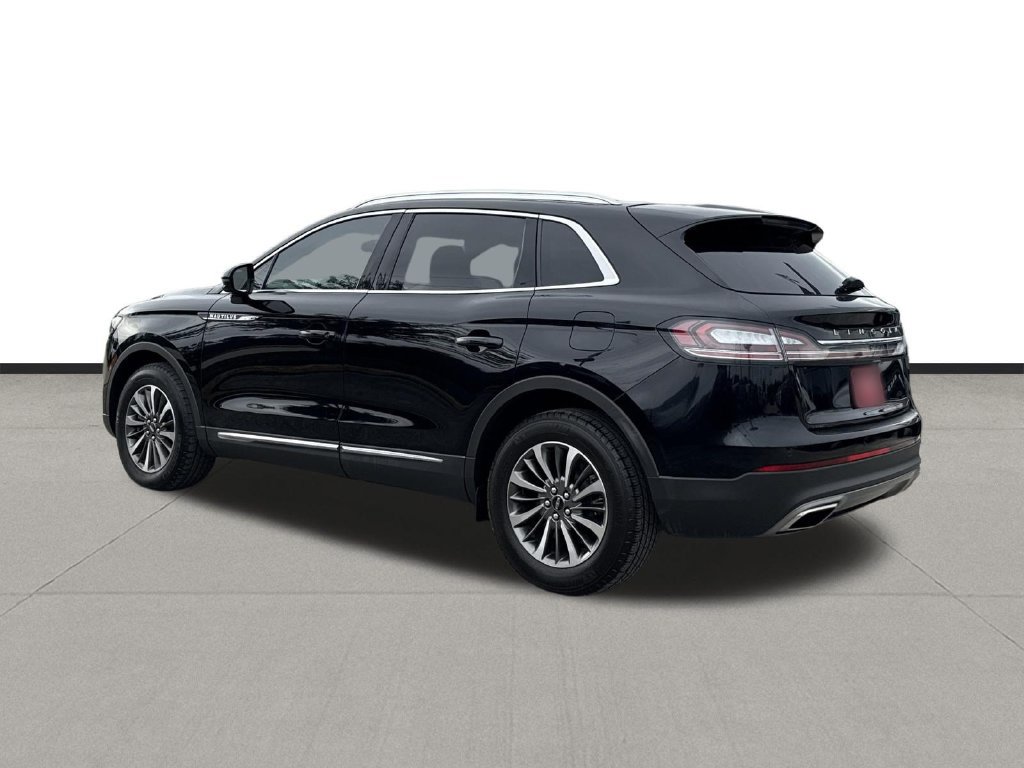 Used 2023 Lincoln Nautilus Reserve w/ Luxury Package AWD/4WD image 7