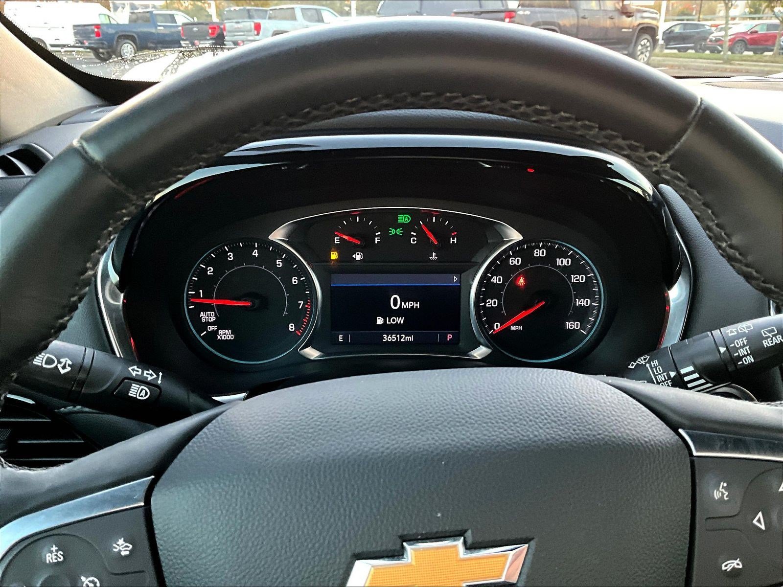 Used 2023 Chevrolet Traverse LT FWD image 13