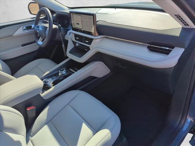 New 2025 Ford Explorer Active w/ Active Comfort Package image 5