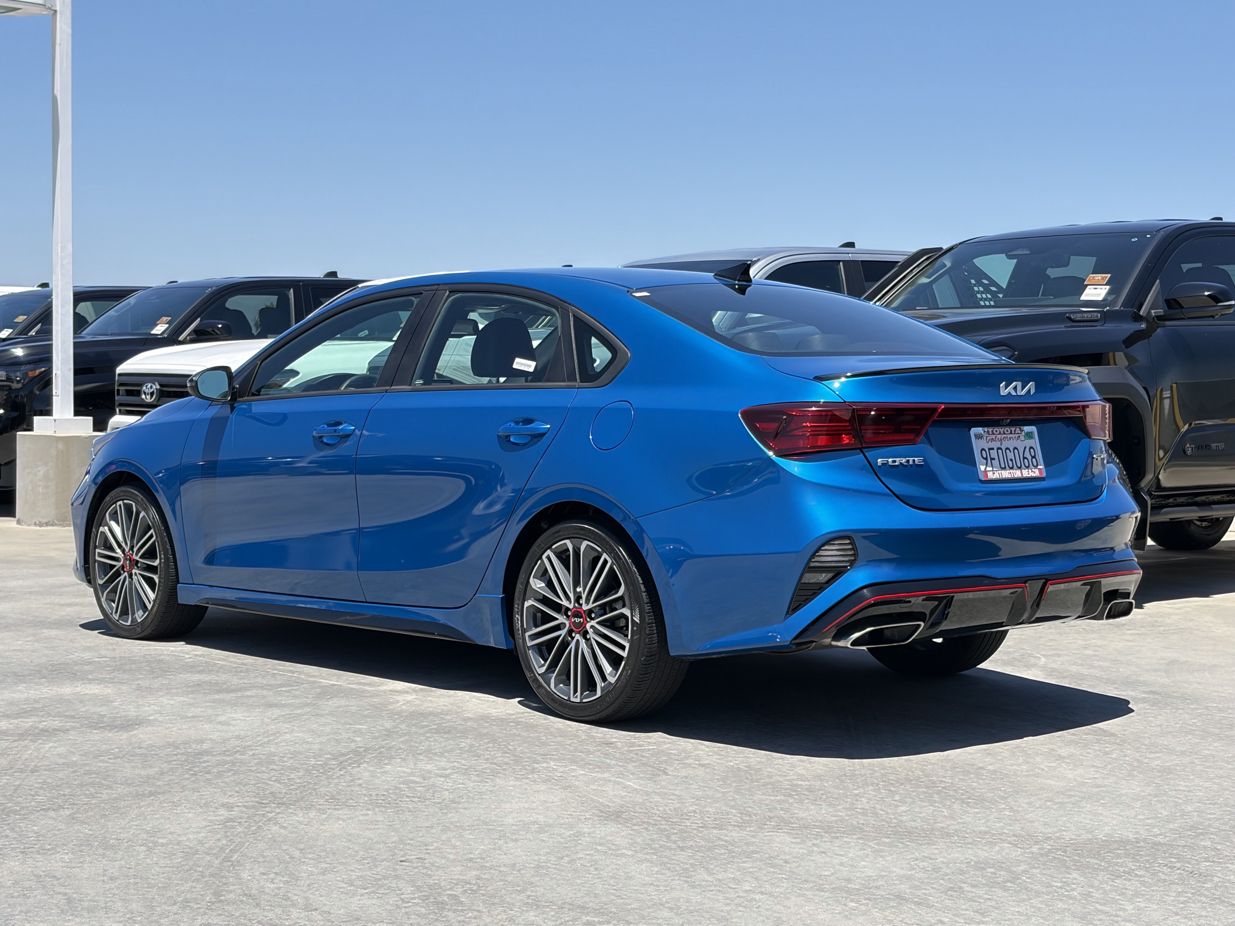Used 2023 Kia Forte GT FWD image 5