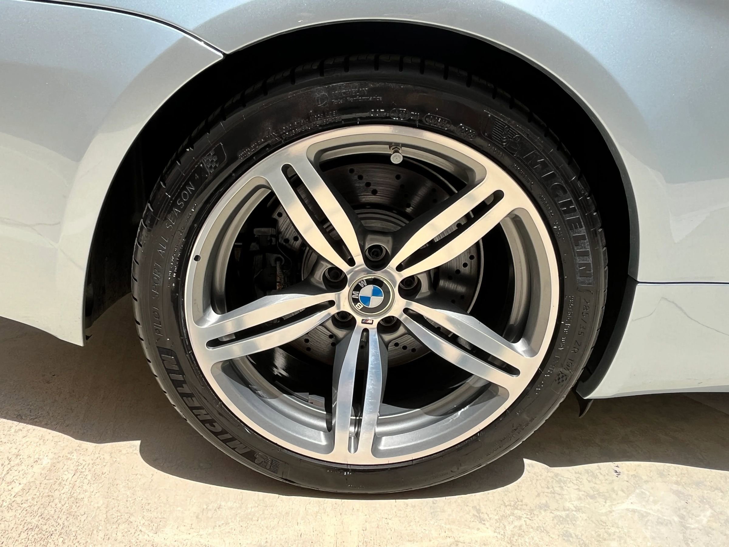 Used 2007 BMW M6 Convertible image 14